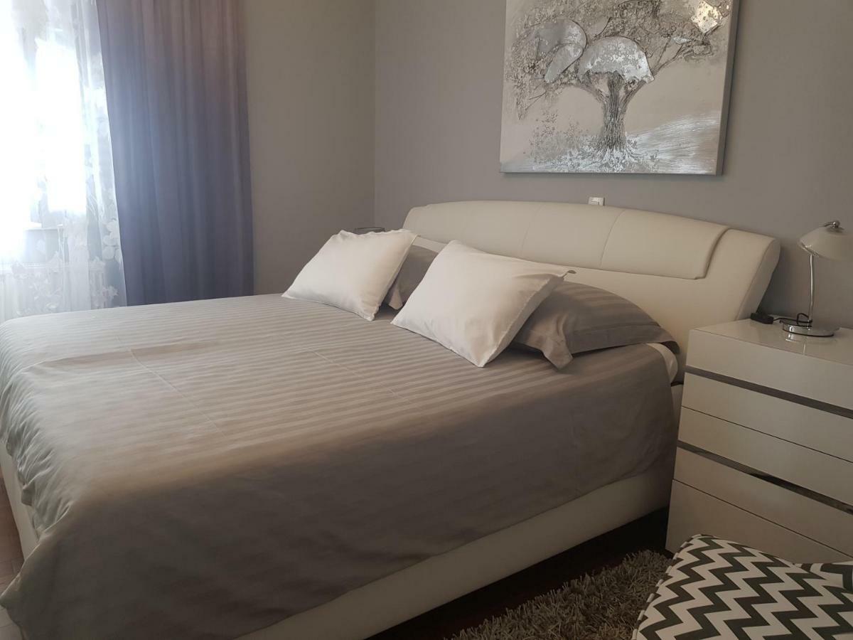 Apartman Stegic Šibenik Esterno foto