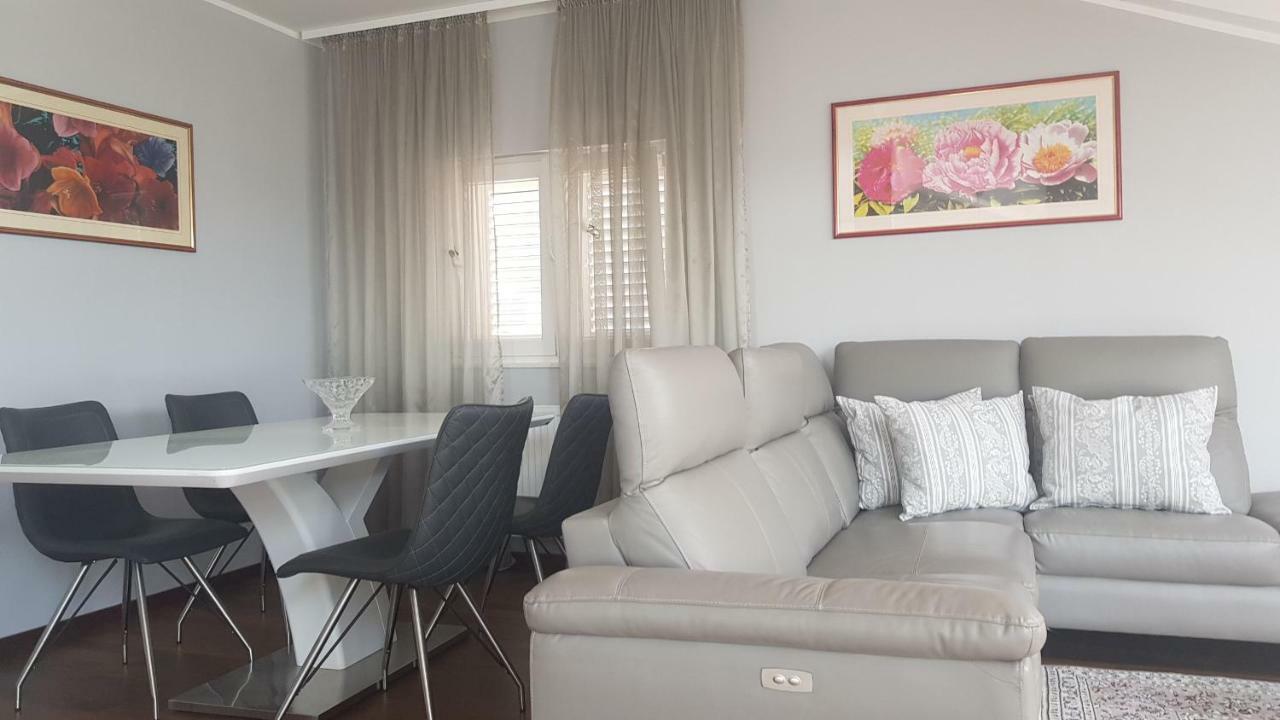Apartman Stegic Šibenik Esterno foto