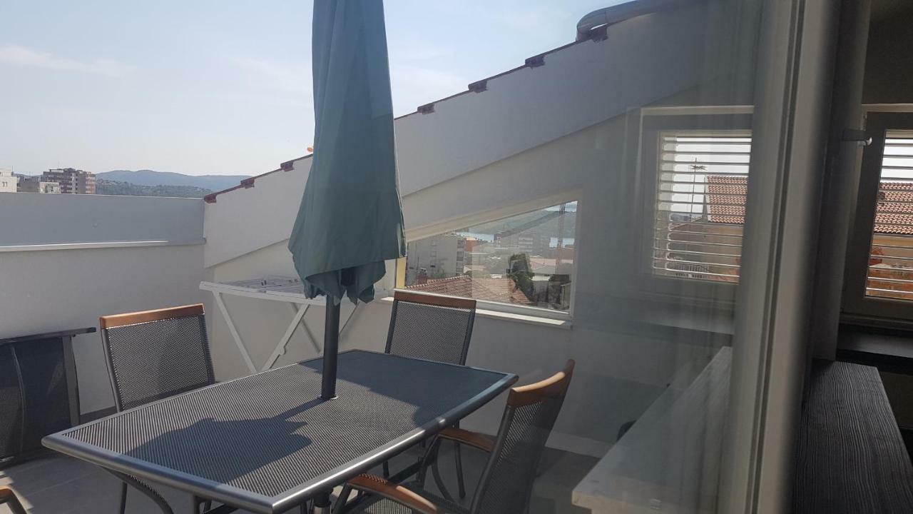 Apartman Stegic Šibenik Esterno foto